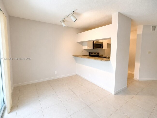 Photo - 9509 SW 138th Pl Unit 9509