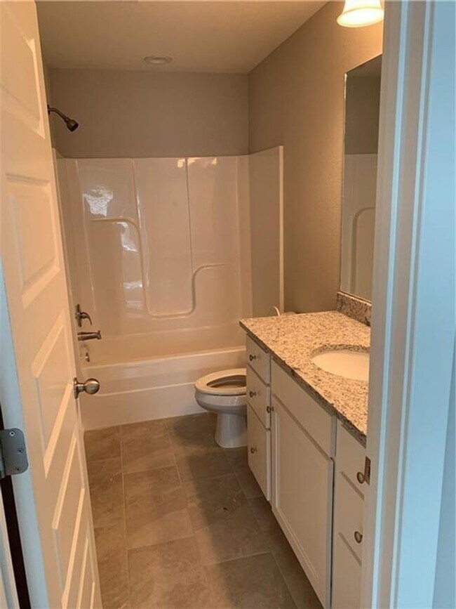 Photo - 1535-1535 S Duncan Ave Unit 1535 S Duncan Ave