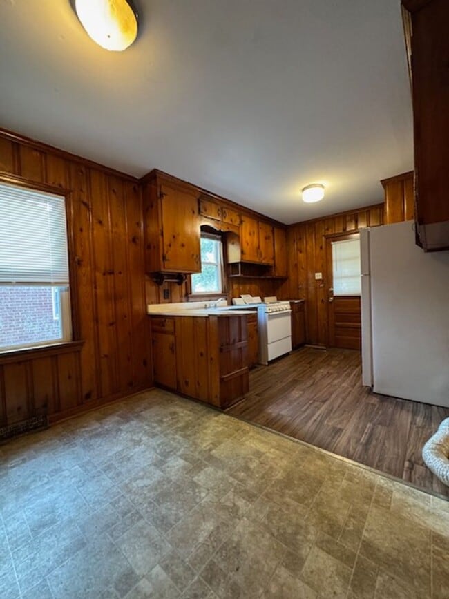 Photo - 906 N Audubon Ave