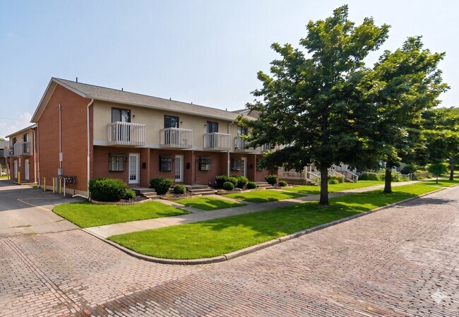 Photo - 104 McMillen Ave Unidad A