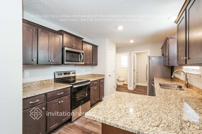 Photo - 388 Green Hills Dr
