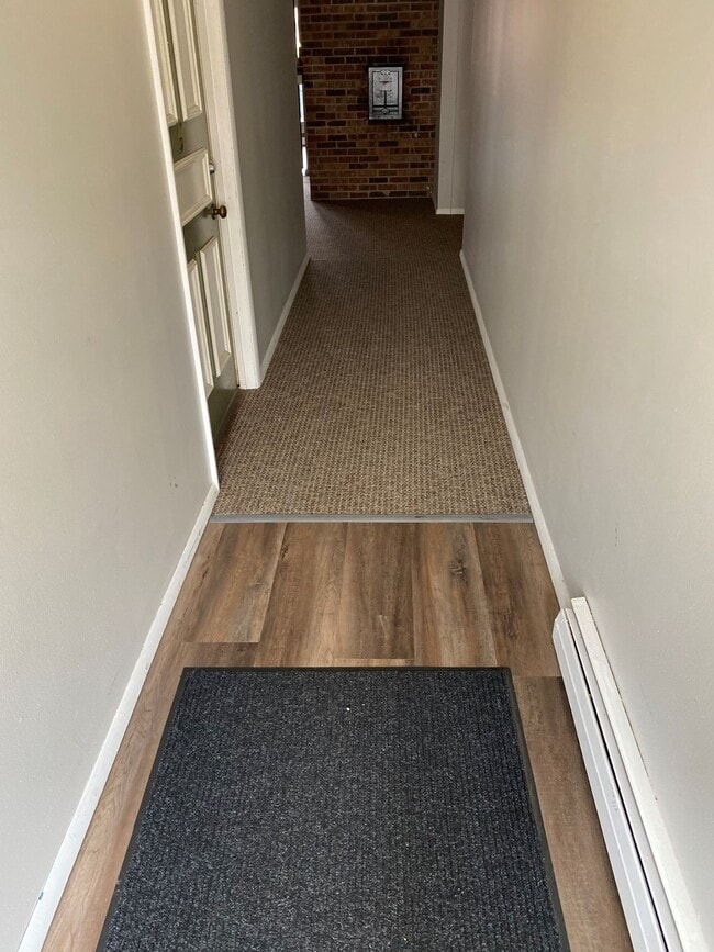 Photo - West Lake Cove Apartments