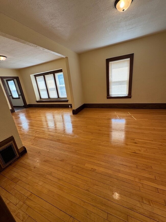 Photo - 1259 N Main St Unit 1259-2