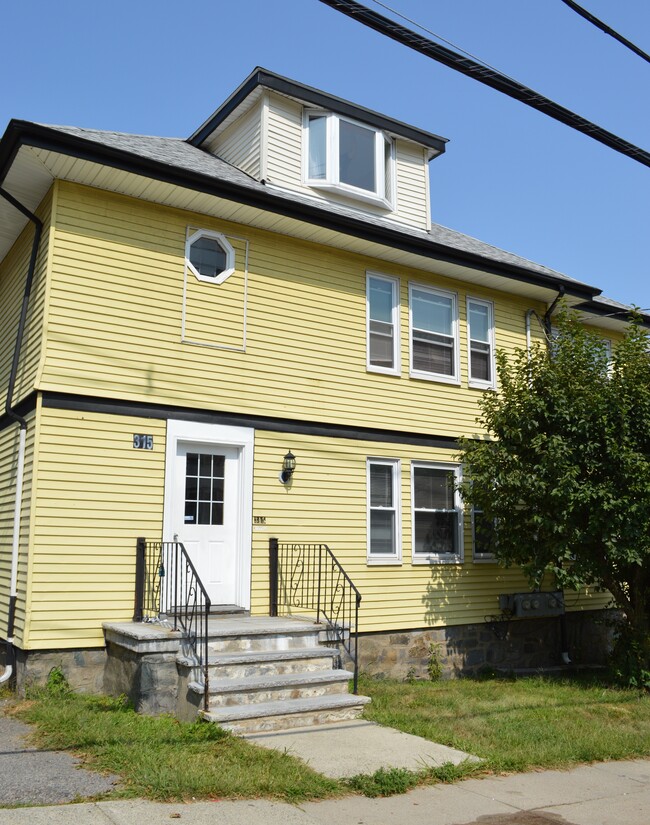 Photo - 315 Foster St Unit 2