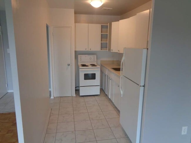 Photo - 71 Talara Drive