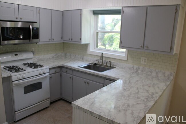 9422 Adelphi Rd Unit 1
