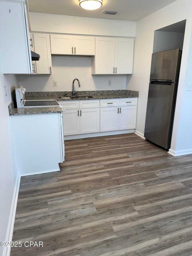 Photo - 130 Beulah Ave Apartamento Unidad #7