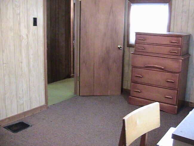121 S 8th St Unit 121 S 8th St.