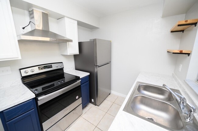 Photo - 516 Camino Ct