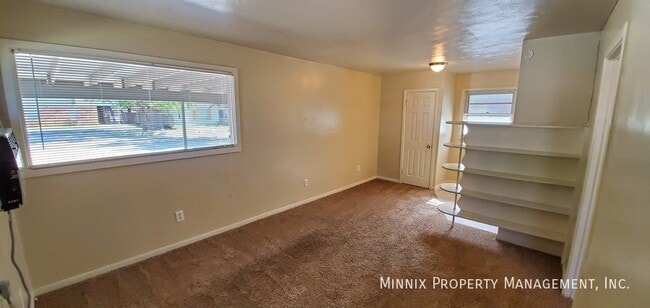 Photo - 3215-3218 35th St