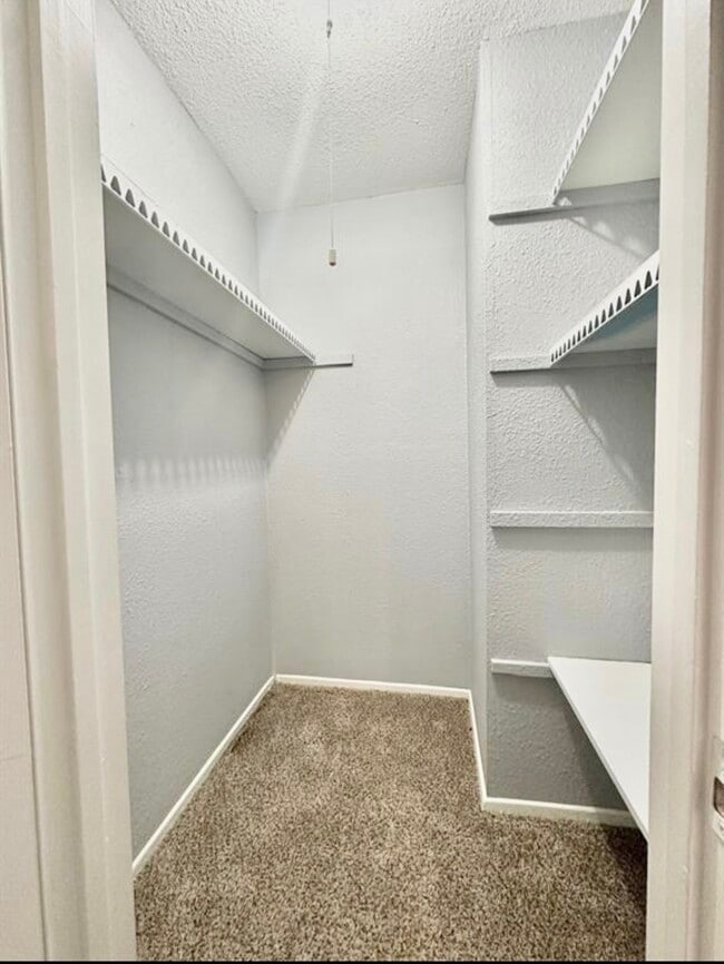 Photo - 16110 White Star Dr
