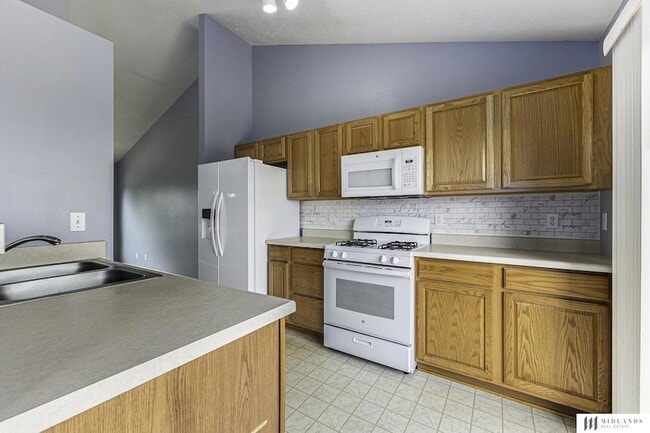 Photo - 2704 Michaela St
