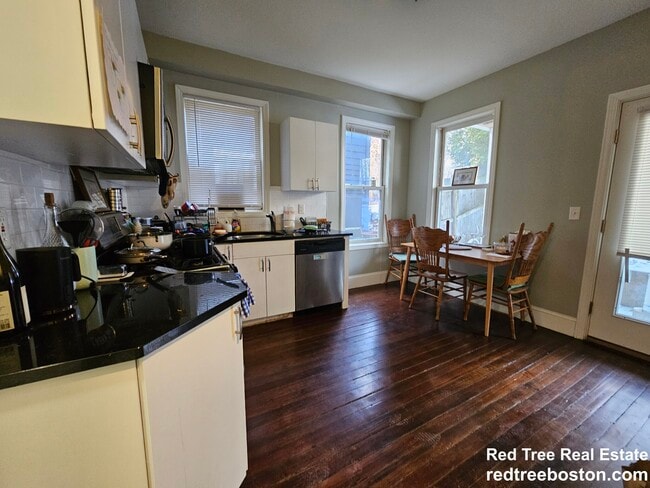 Photo - 23 Evergreen St