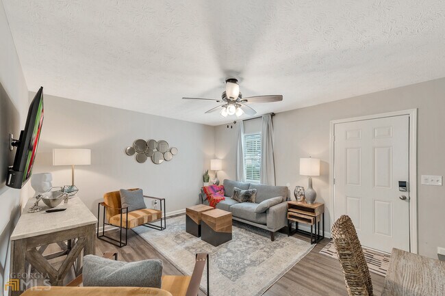 Photo - 2304 Salt Springs Pl