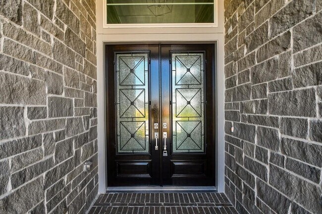 Photo - 10334 Fountain Shore Dr