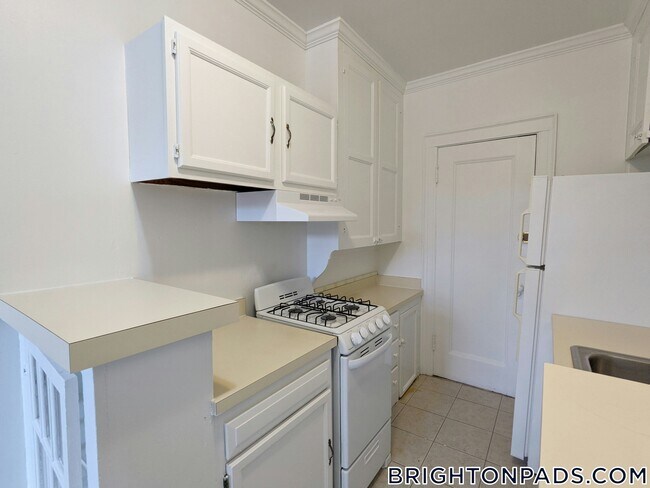 Photo - 100 Kilsyth Rd Apartment Unit 11