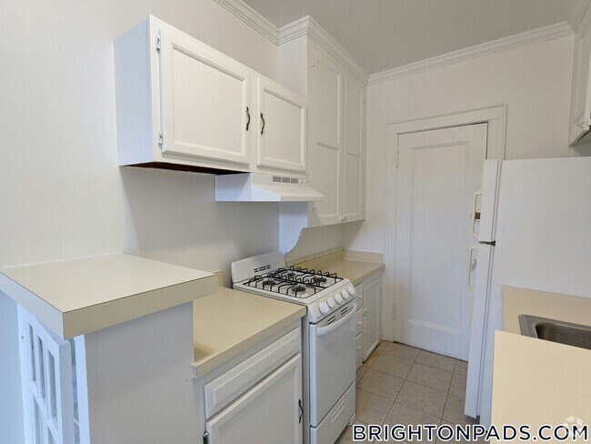 Building Photo - 100 Kilsyth Rd Rental