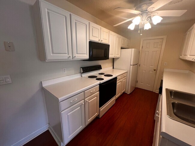 Photo - Beautiful, 1st Floor Unfurnished, Bedroom Condo at Riverwoods in Murrells Inlet!