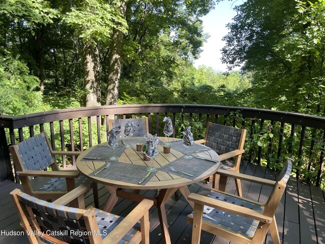 Photo - 26 Webster Rd