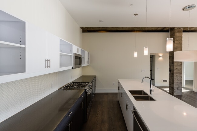 Photo - z-063025-Saxonia Apartments