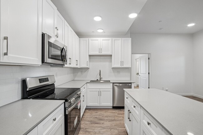 Photo - Williams Court