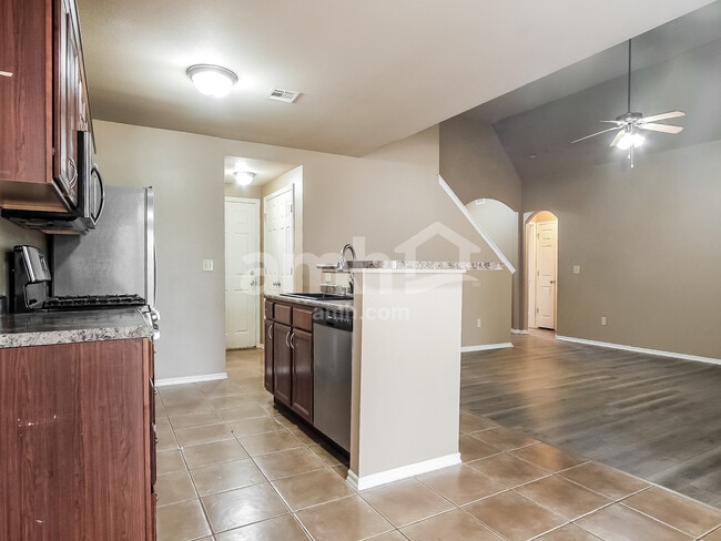 Photo - 5104 N 34th St