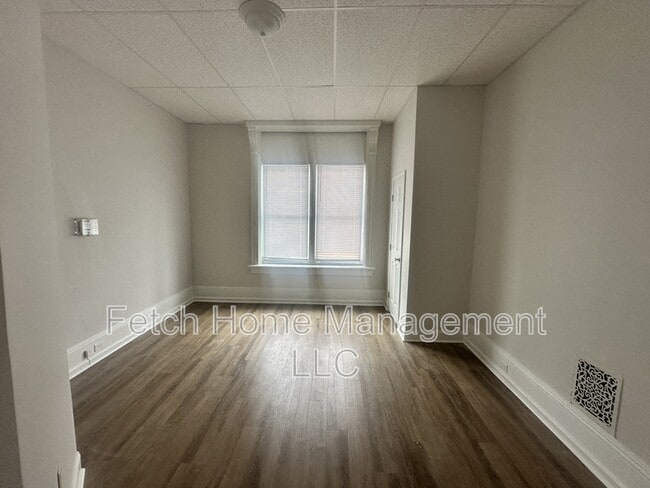 Photo - 117 S 10th St