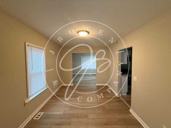 Photo - Beautiful 3 bedroom 2 bathroom home in South Toledo