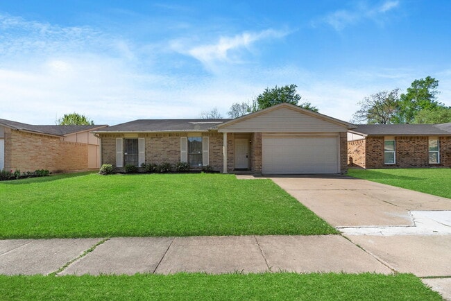 Photo - 17615 Autumn Hills Dr