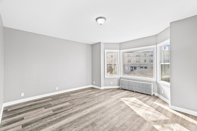 Photo - 712-722 Eastern Ave Unidad 1