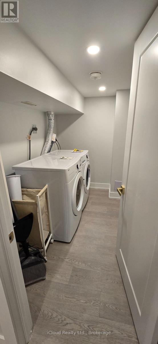 Photo - 441 George Ryan Ave