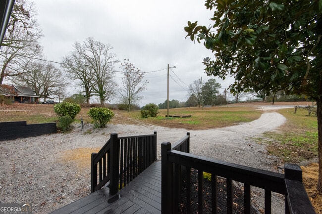 Photo - 7971 Roosterville Rd