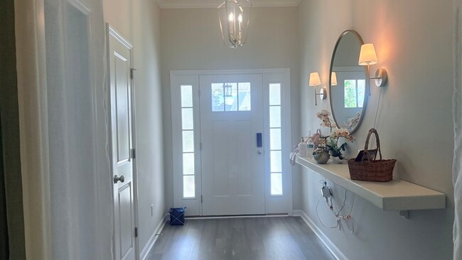 Photo - 226 Sutton Ct