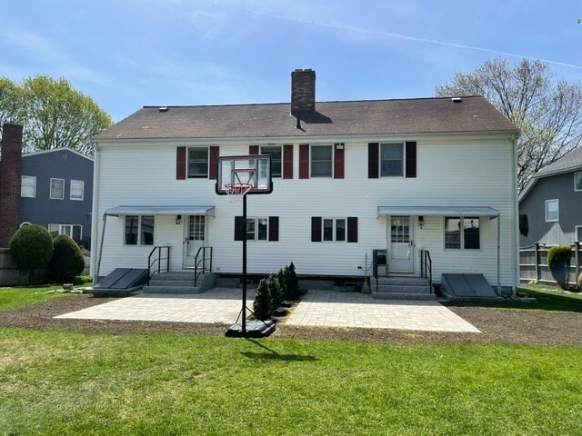 84 Hawthorne St