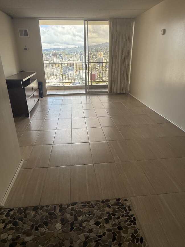 Photo - 400 Hobron Ln Unidad 3410 Rental