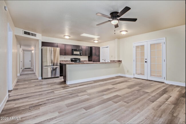 Photo - 932 E Concorda Dr