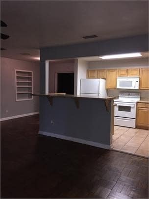 Photo - 631 NW 36th Dr