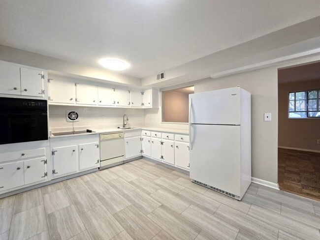 Photo - Updated 3BR, 2BA with Screened in Porch in Close in Rockville/Kensington!!