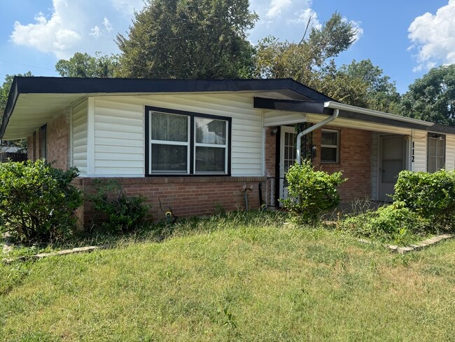 Building Photo - 112 Jenny Kay Ln Rental