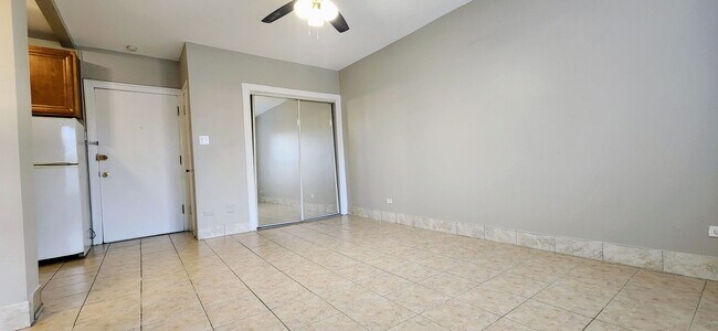 Photo - Lincoln Square Studio Unit 214