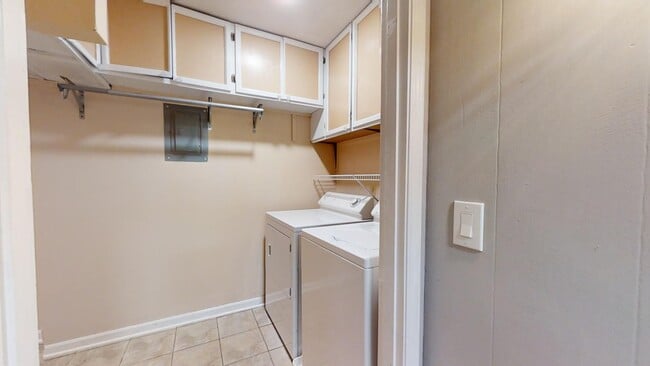 Photo - Spacious Home Conveniently Located close t...