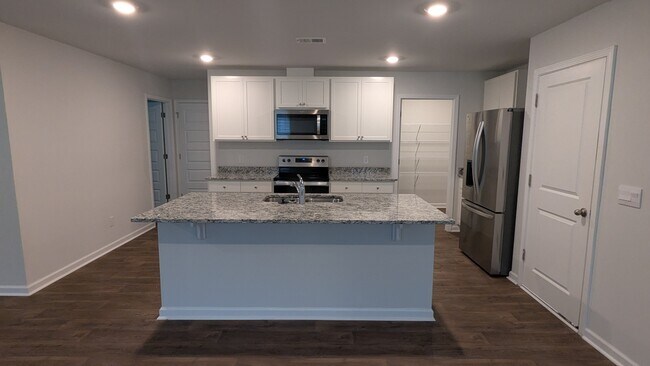 Photo - 497 Coconut Dr