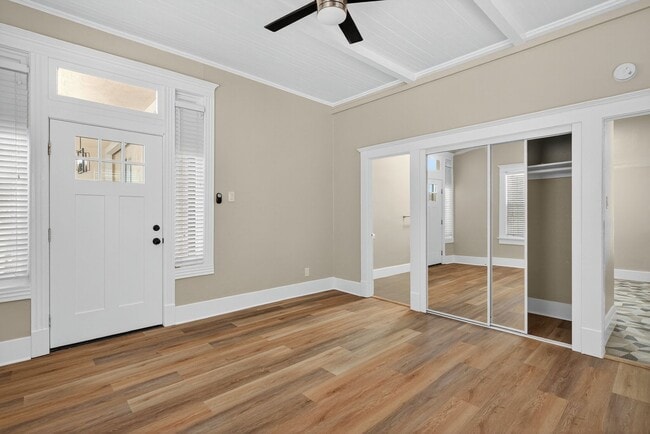 Building Photo - 330 Cedar Ave Unit 332-04 Rental