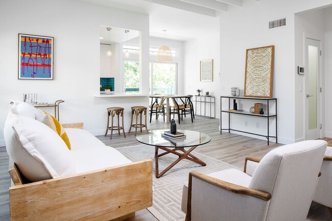 Photo - The WEHO Orlando Unidad 3