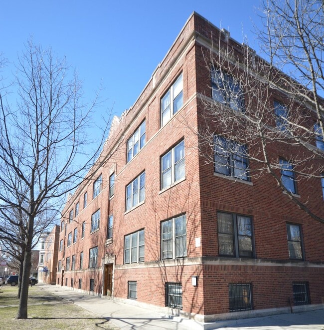 Photo - 1336 W Waveland Ave Unit 1336-2