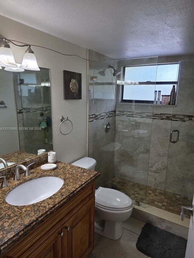 Photo - 1760 Windorah Way Unidad H