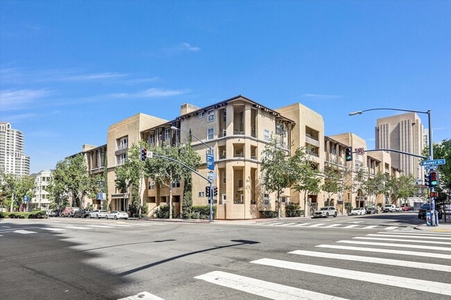Photo - 301 W G St