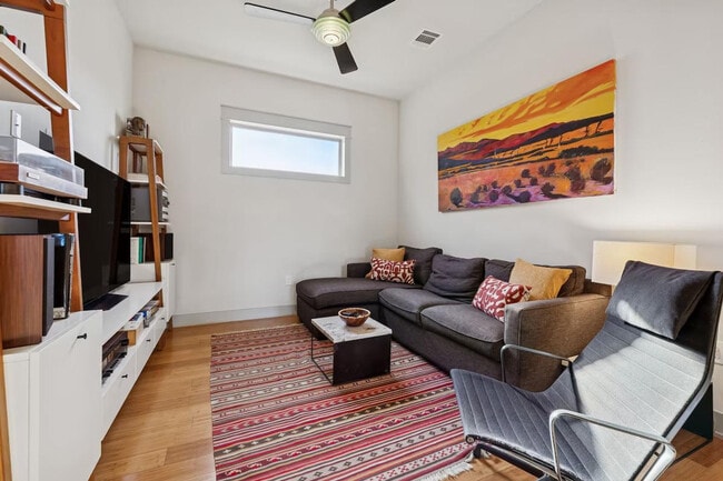 Photo - 6006 Aurora Dr Unidad SI ID1492695P