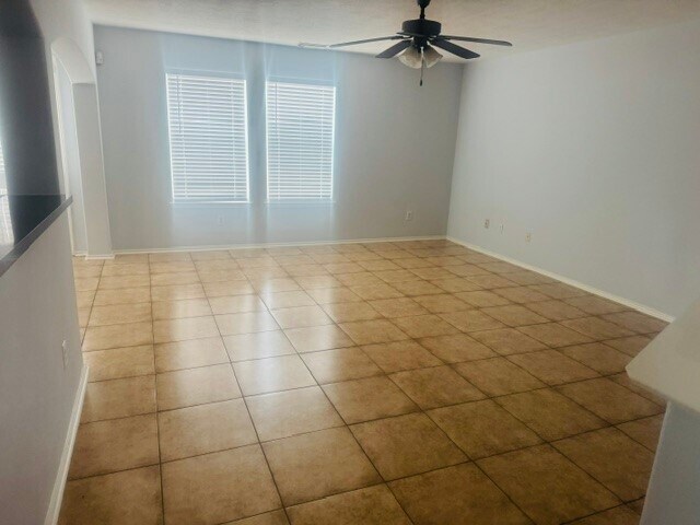 10411 Iris Lake Ct