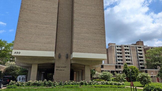 Photo - 490 M St SW Condo Unit W208